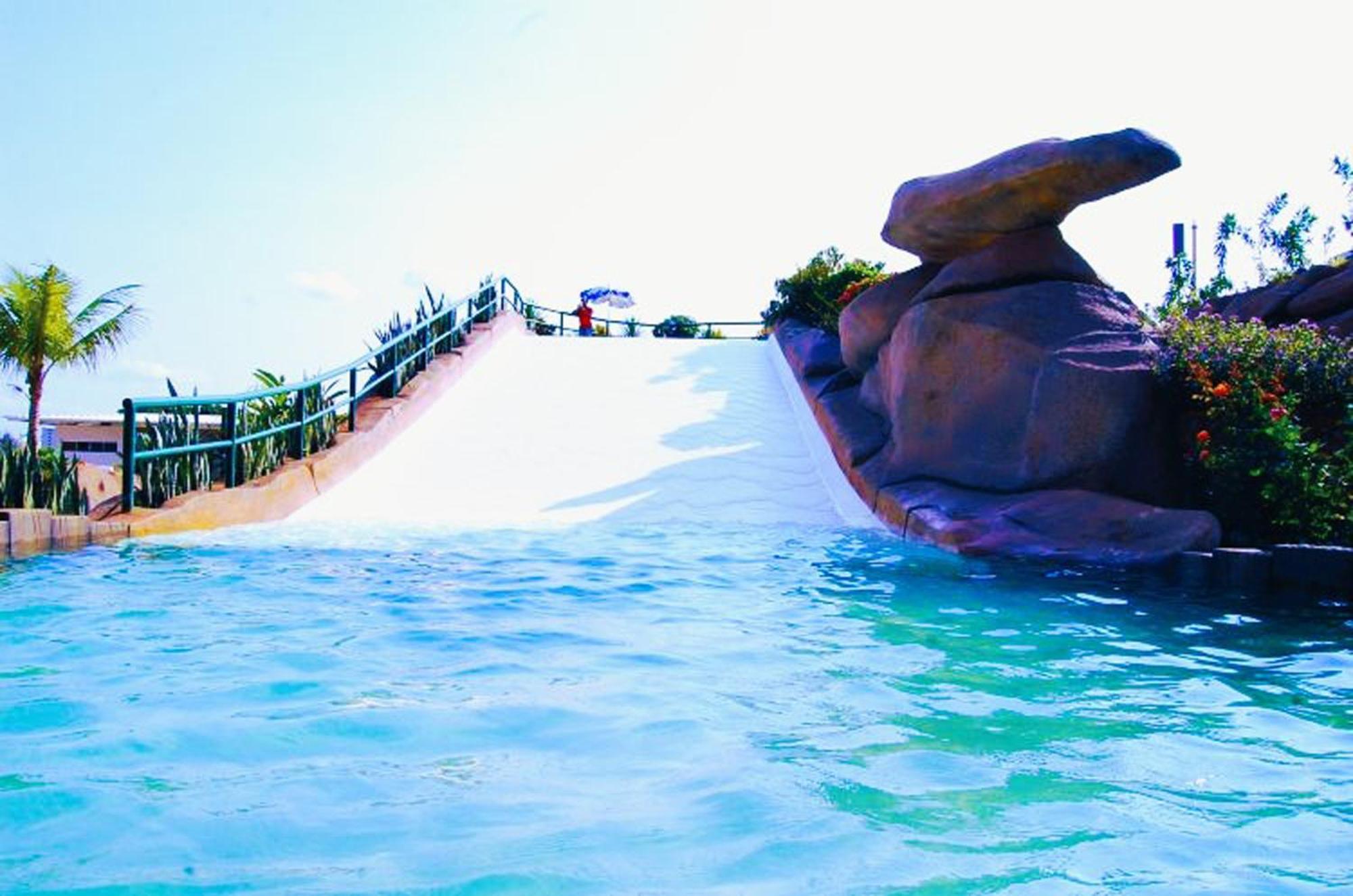 Piazza Diroma - Cortesia Park Diroma, Splash E Slide Caldas Novas Εξωτερικό φωτογραφία