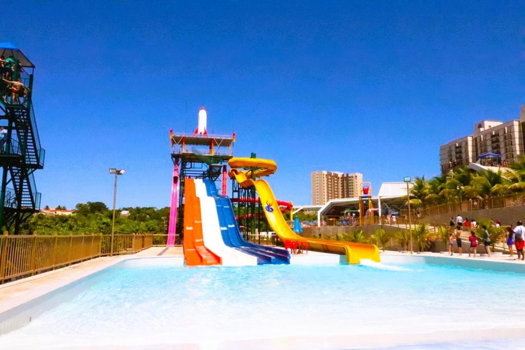Piazza Diroma - Cortesia Park Diroma, Splash E Slide Caldas Novas Εξωτερικό φωτογραφία