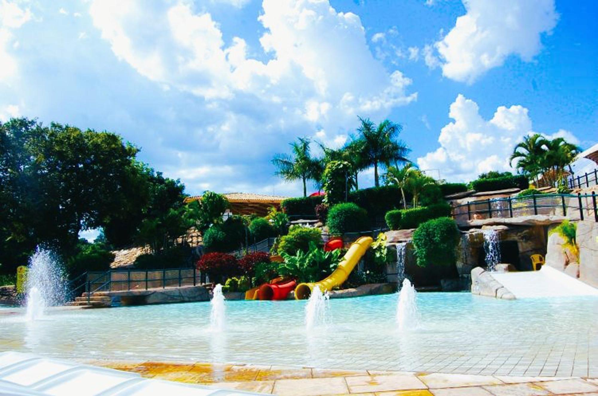 Piazza Diroma - Cortesia Park Diroma, Splash E Slide Caldas Novas Εξωτερικό φωτογραφία