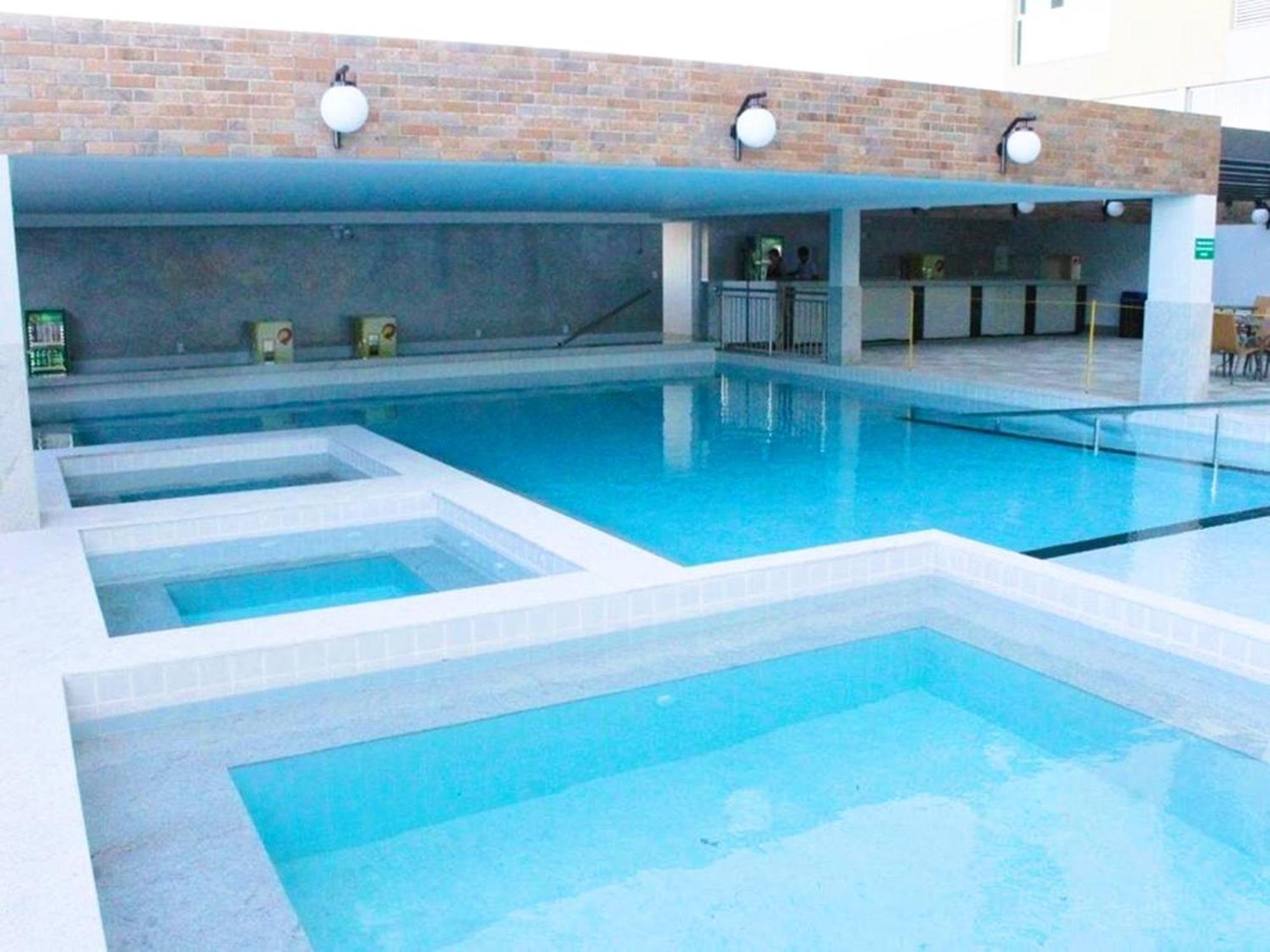 Piazza Diroma - Cortesia Park Diroma, Splash E Slide Caldas Novas Εξωτερικό φωτογραφία